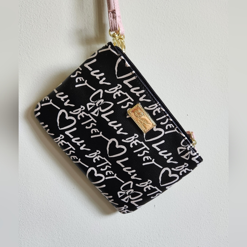 Betsey Johnson small purse